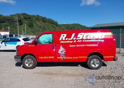 2016 Chevrolet Express 2500 Work Van from USA, damaged, VIN 1GCWGAFF0G1196307